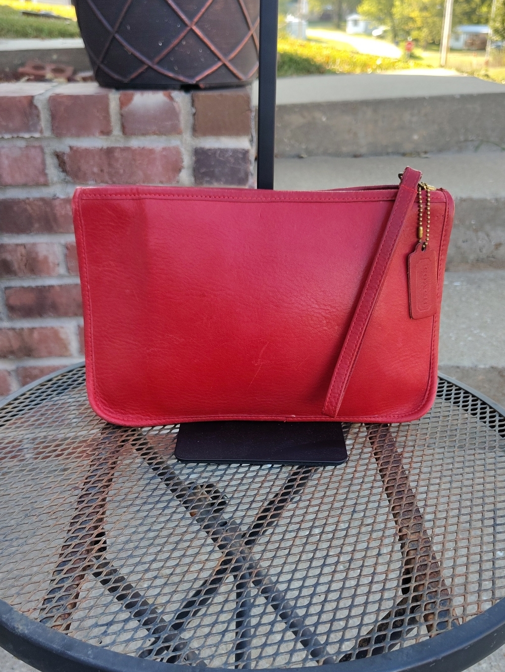 Vintage Coach Red Leather Clutch Portfolio Wristlet Pouch Classic 70s NYC Rare